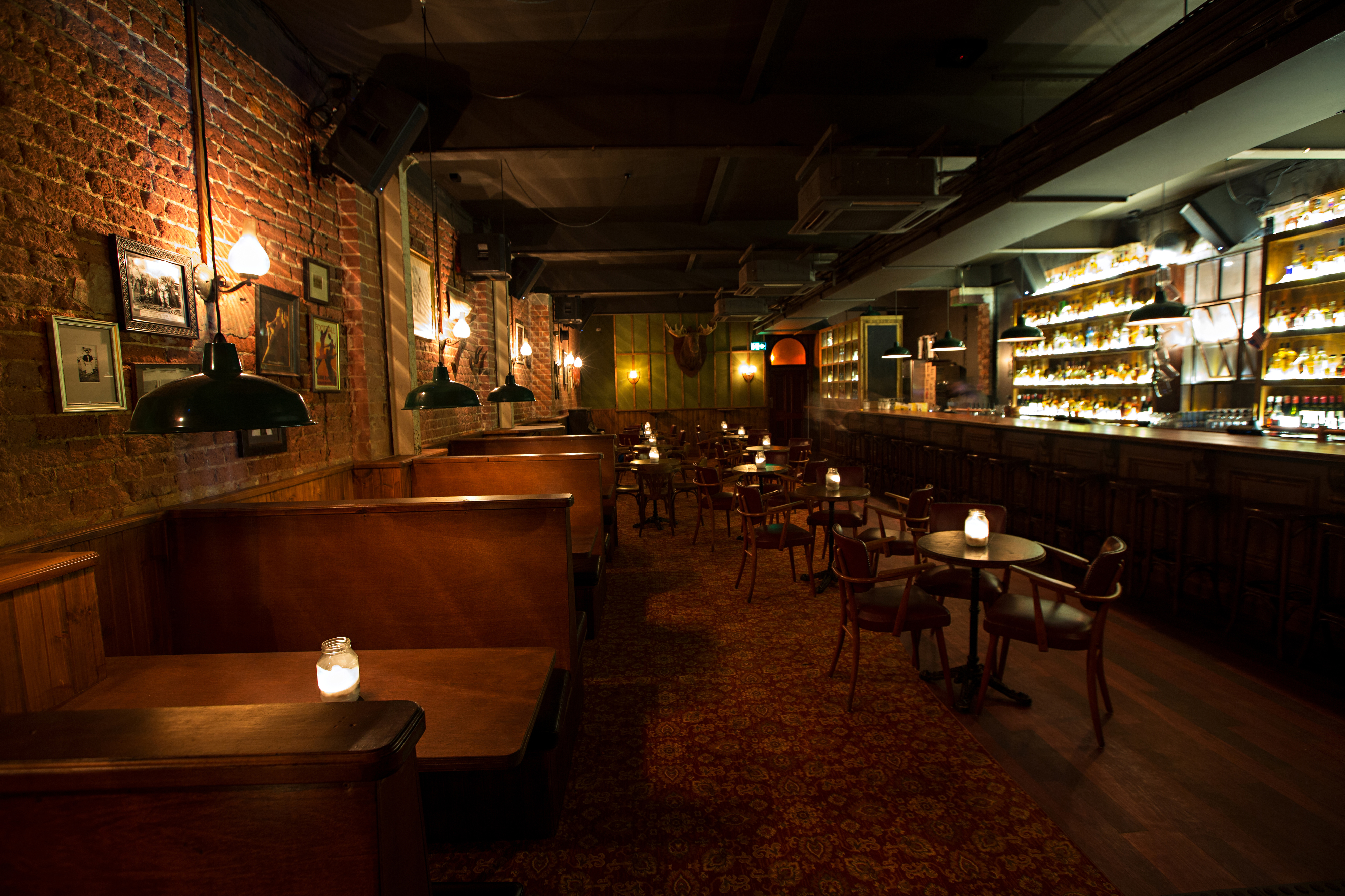 Venue shot of Sneaky Tonys Bar