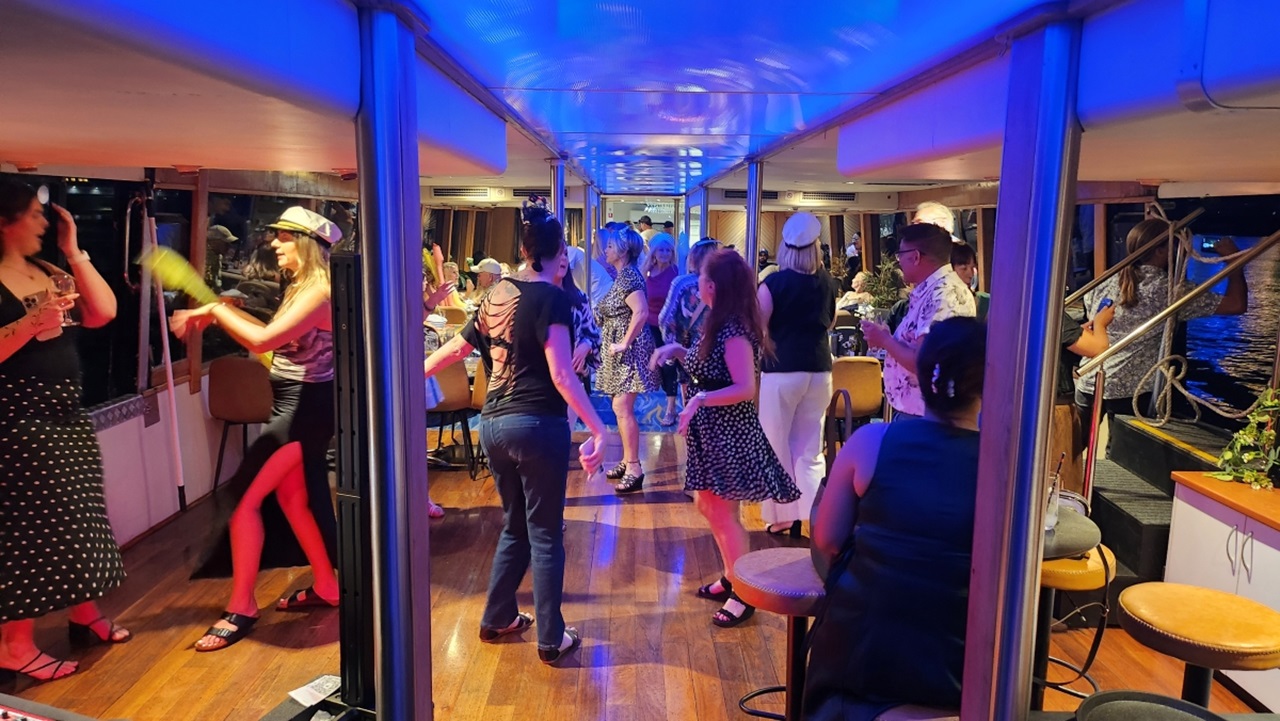 Friday Night Music Cruises on The Swan River