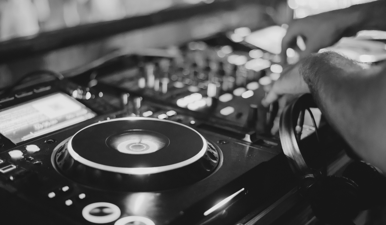 Loudhouse: Rap, Trap and Underground Music Night