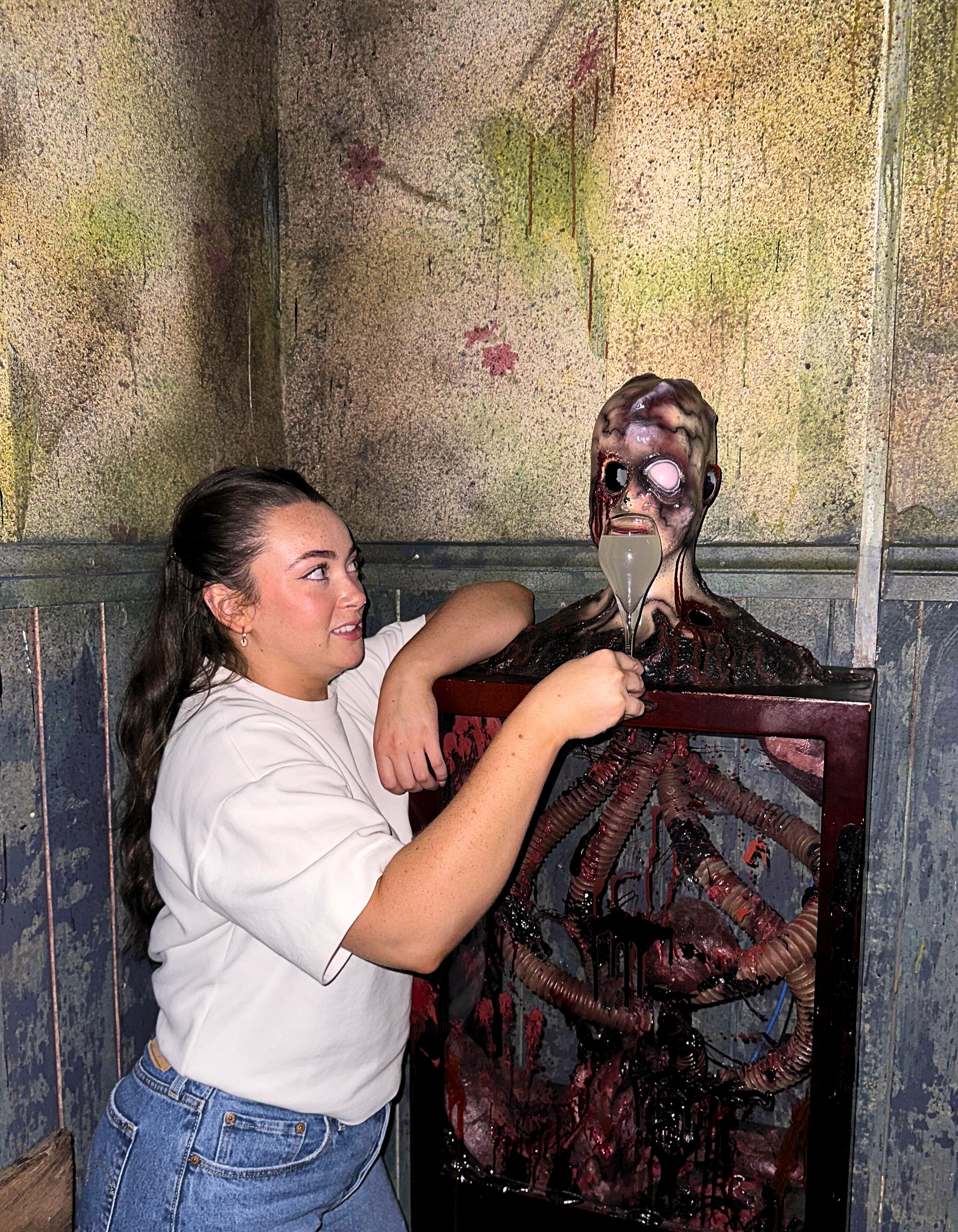 Frisk x Escape This: The Forbidden Menu