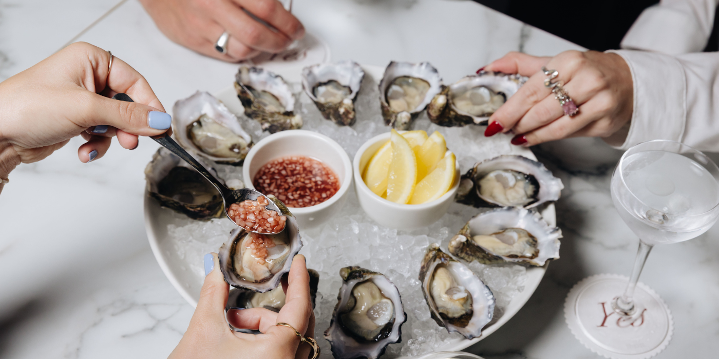 $3 Oysters | Fridays at Bobèche