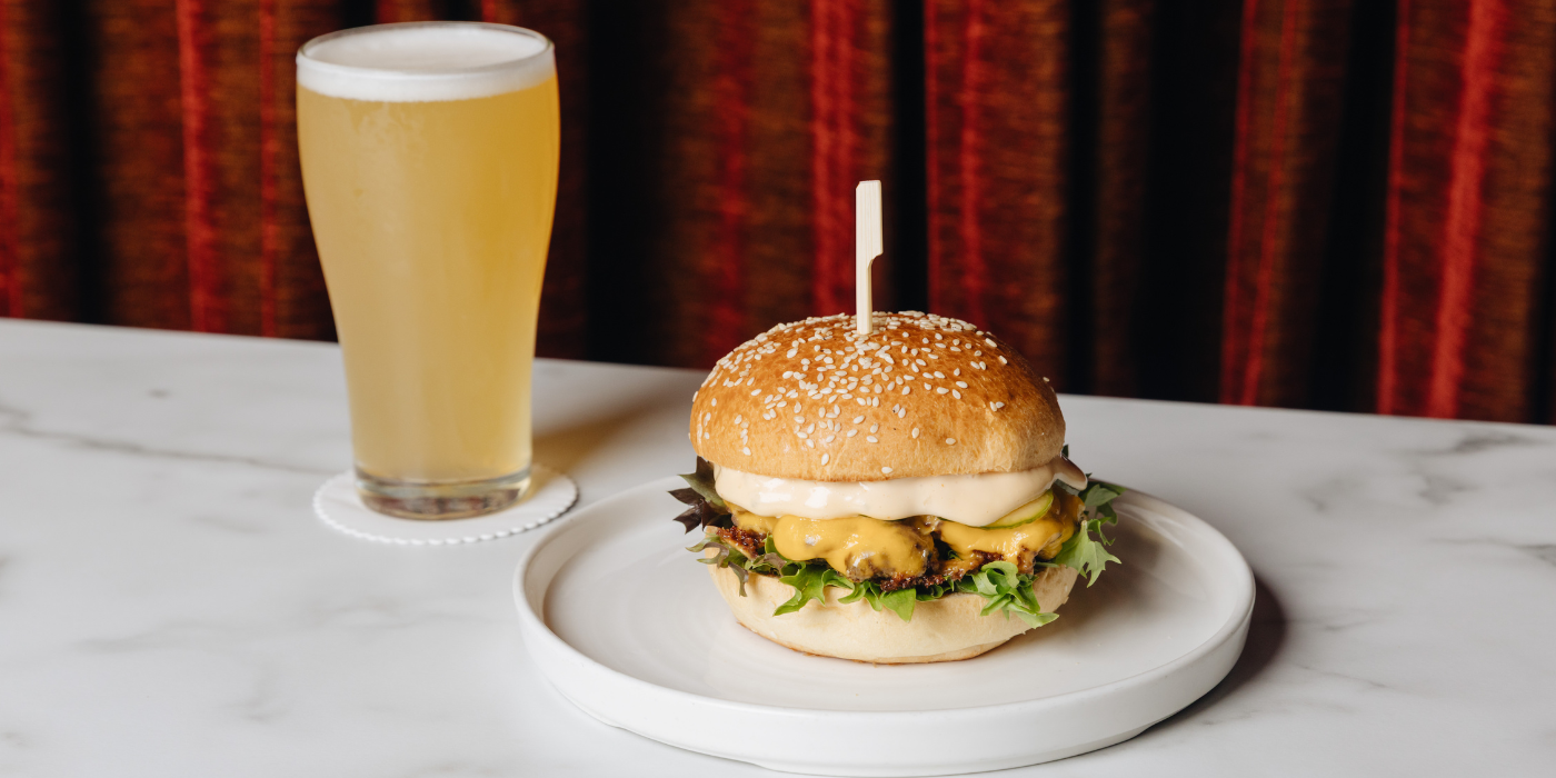 $15 Burger & Chips | Wednesdays at Bobèche