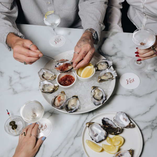 $3 Oysters | Fridays at Bobèche