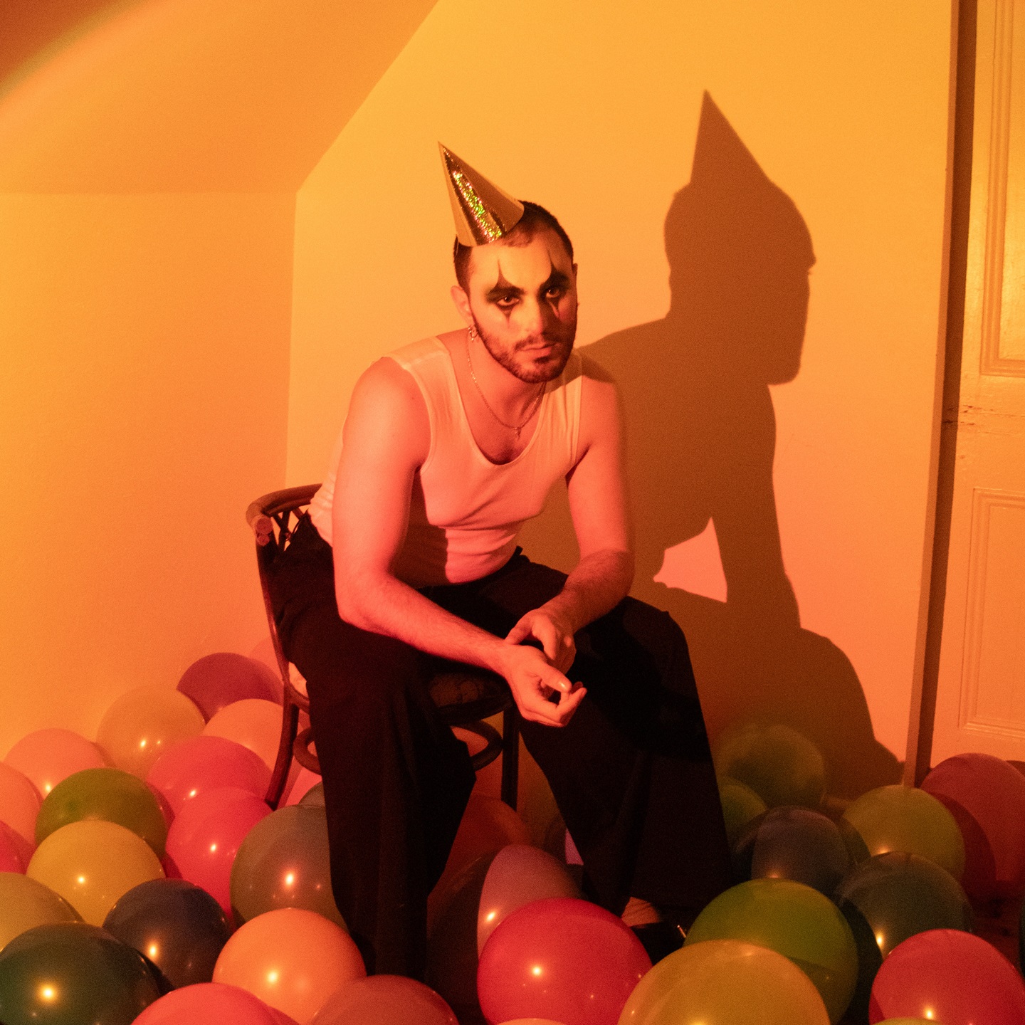 The Balloon Dog Bites