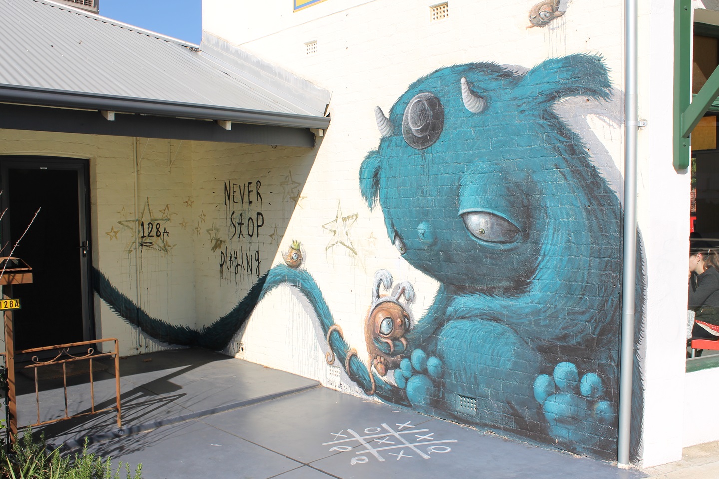 Street Art, vic park, never stop playing
