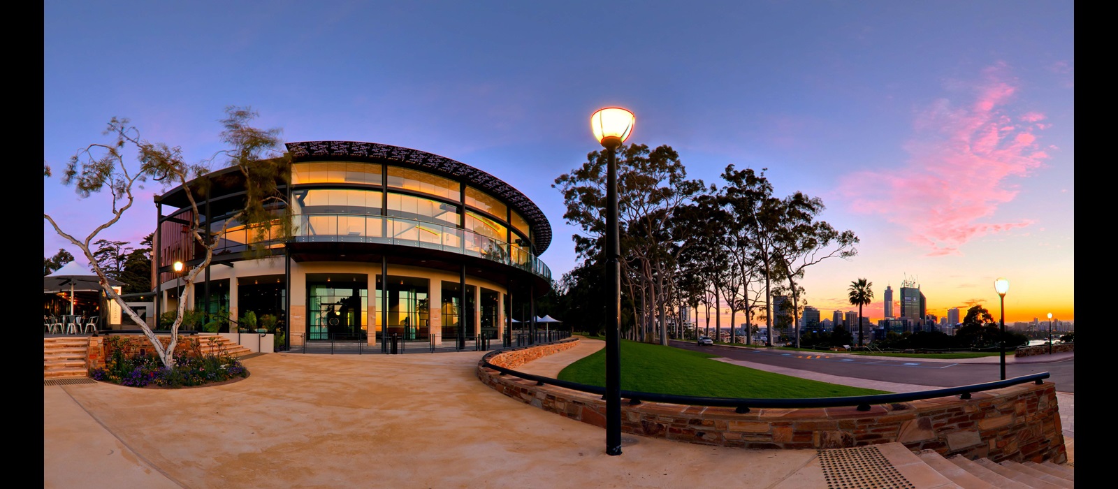 Fraser's Restaurant in Kings Park