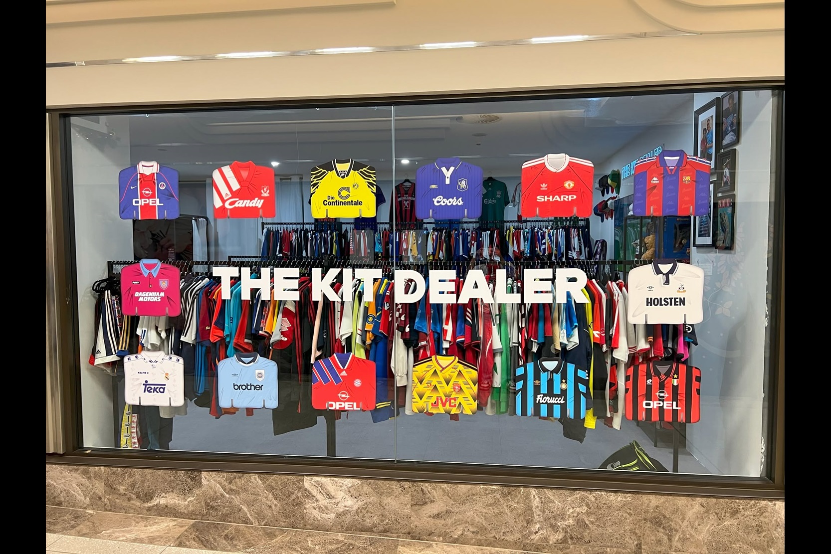 storefront of the kit dealer