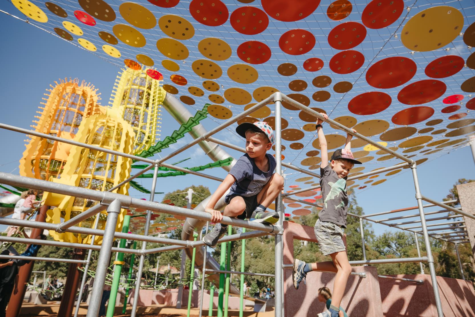 Family Playground at Moort-ak Waadiny / Wellington Square