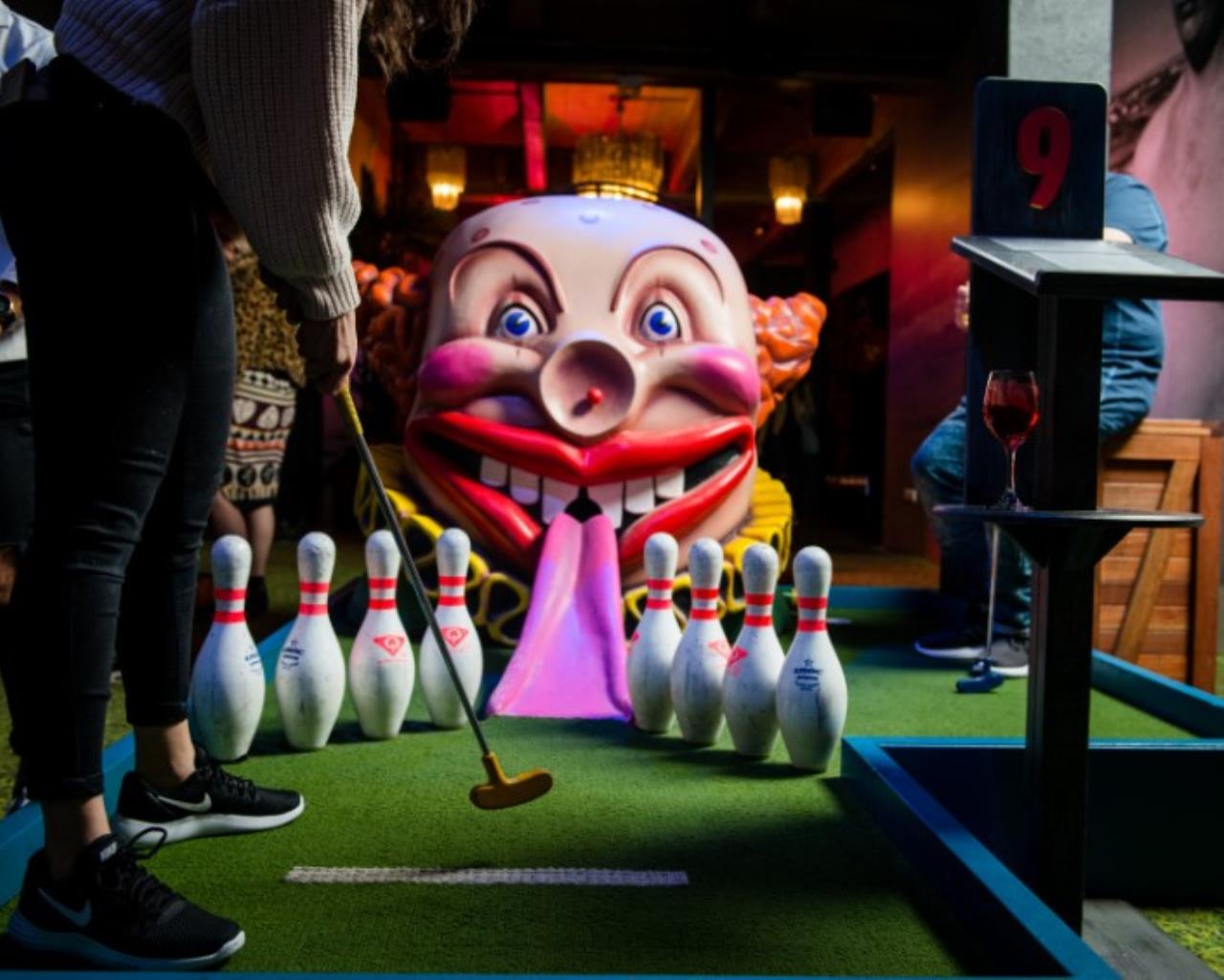 holey moley clown