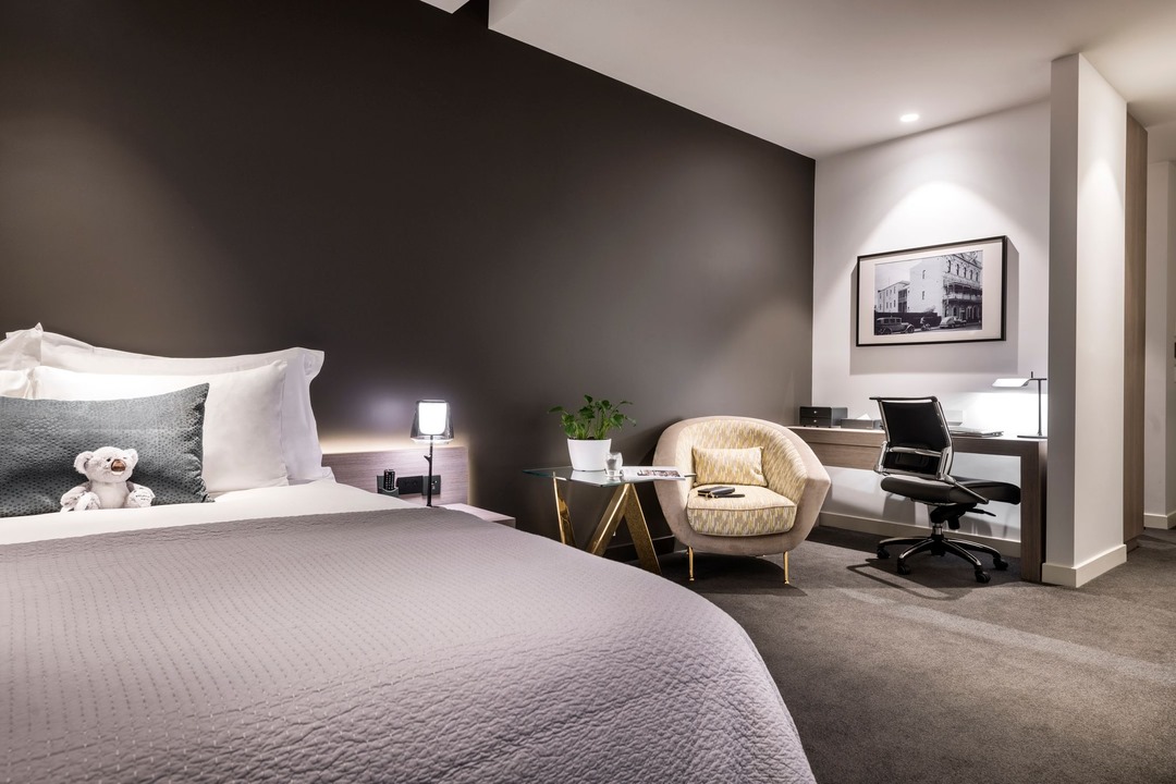 The Melbourne hotel